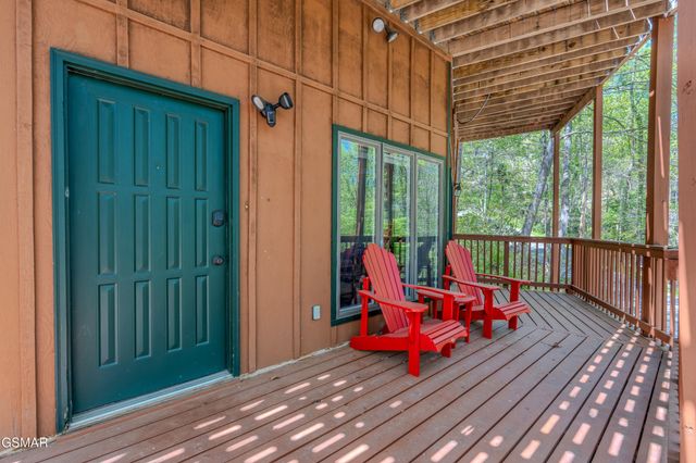 913 Echo Place, Gatlinburg, TN 37738