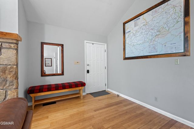 913 Echo Place, Gatlinburg, TN 37738