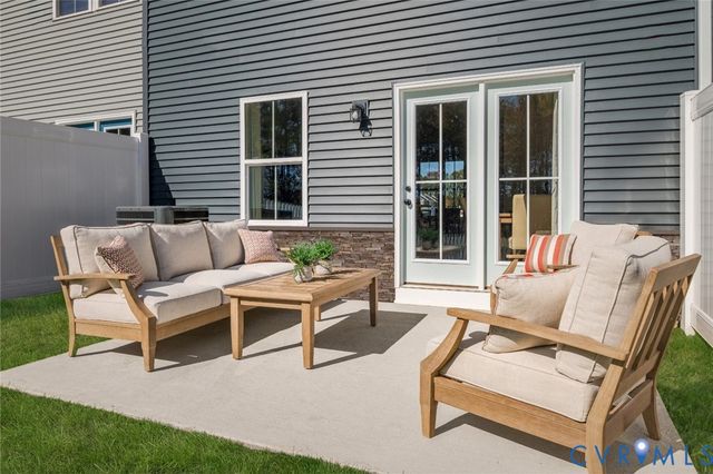 10661 Rosies Run, Chester, VA 23831