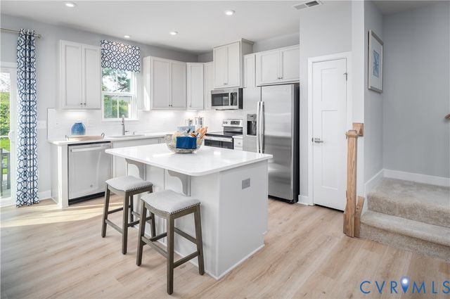 10661 Rosies Run, Chester, VA 23831