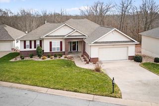 18 Parkridge Drive, Bella Vista, AR 72715