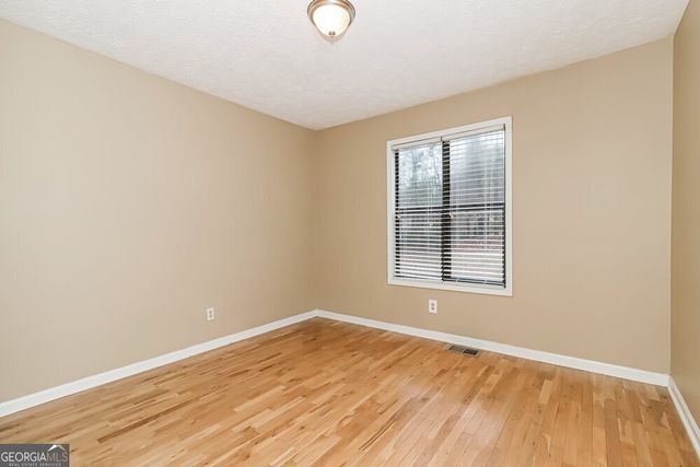 1204 Trout Drive, Woodstock, GA 30189