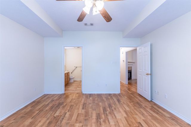 4802 Treadgold Lane, Bryan, TX 77802