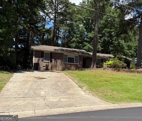 1218 Santa Anna Drive A/B, Norcross, GA 30093