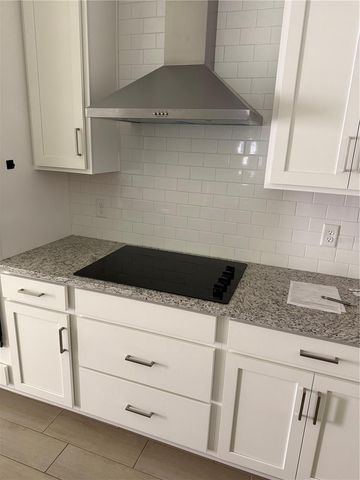 5089 GRAND TETON COURT, Deland, FL 32724