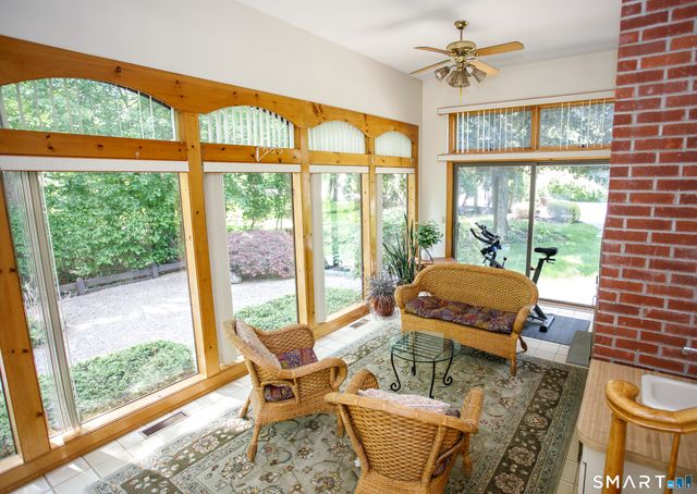 25 Stony Ridge Road, Norwich, CT 06360
