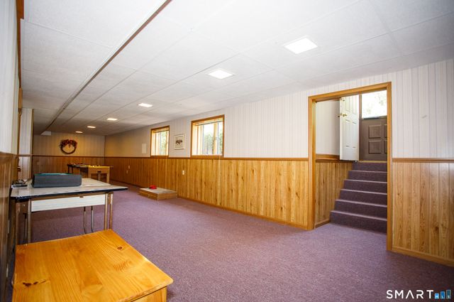 25 Stony Ridge Road, Norwich, CT 06360