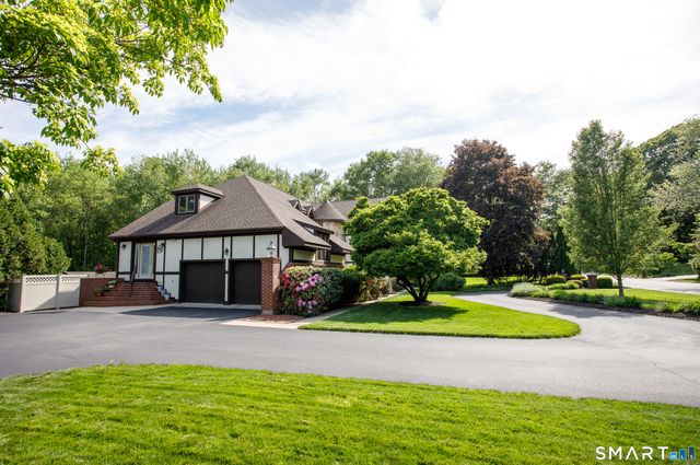 25 Stony Ridge Road, Norwich, CT 06360