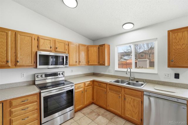 425 Garwood Court, Colorado Springs, CO 80911