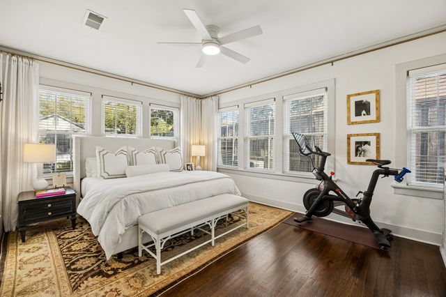 4318 Vandelia Street, Dallas, TX 75219