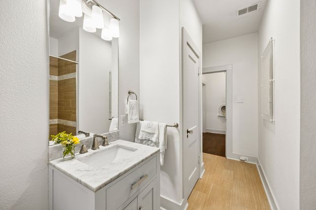 4318 Vandelia Street, Dallas, TX 75219