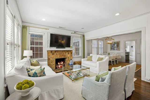 4318 Vandelia Street, Dallas, TX 75219