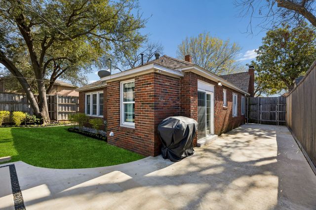 4318 Vandelia Street, Dallas, TX 75219