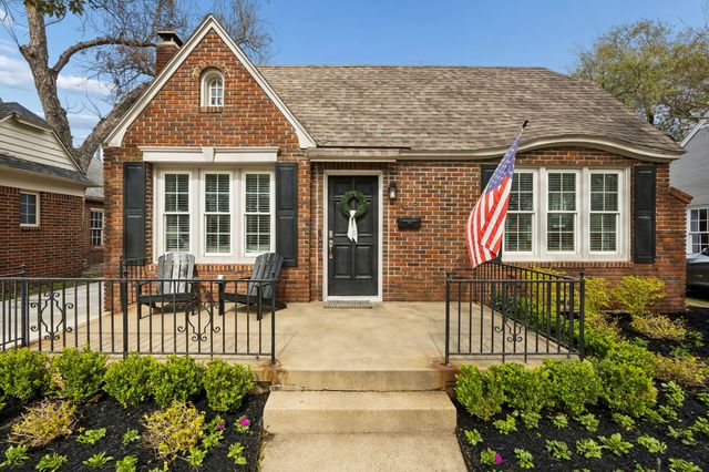 4318 Vandelia Street, Dallas, TX 75219