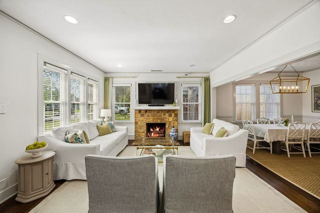 4318 Vandelia Street, Dallas, TX 75219