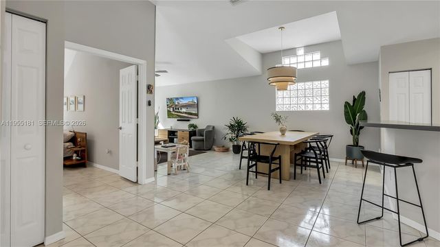 17080 NW 10th St, Pembroke Pines, FL 33028