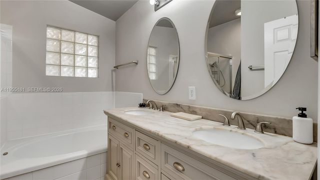 17080 NW 10th St, Pembroke Pines, FL 33028