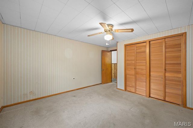 551 Woodland Avenue, Wood River, IL 62095