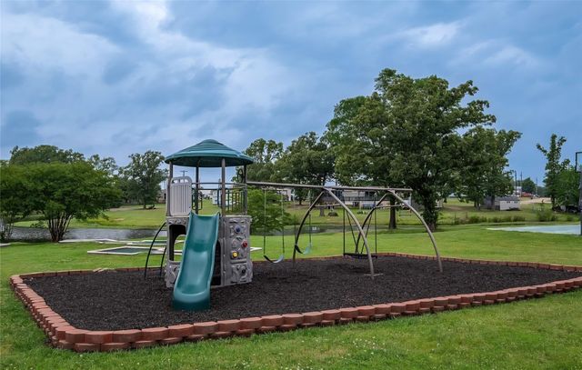 405 Broken Bow, Quitman, TX 75783