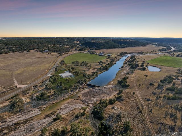 11890 Ranch Road 965, Fredericksburg, TX 78624