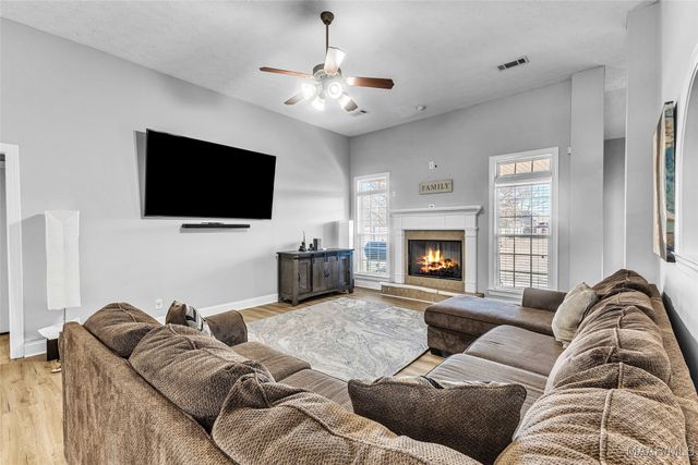 97 BRECKENRIDGE Court, Deatsville, AL 36022