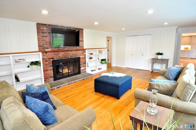 48 Wells Road, Granby, CT 06035