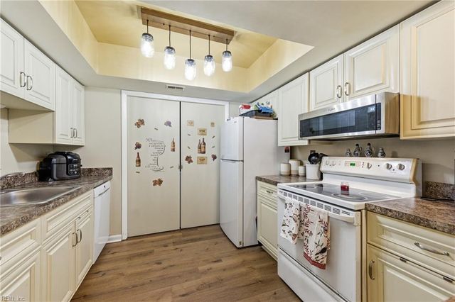 504 Pheasant RN, Virginia Beach, VA 23452