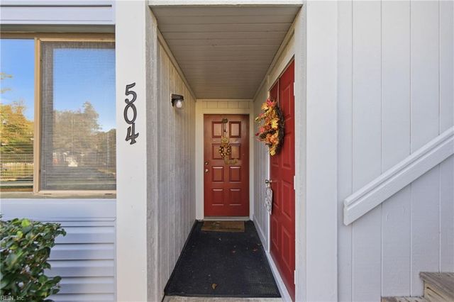 504 Pheasant RN, Virginia Beach, VA 23452