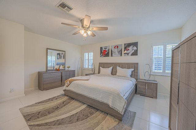 7594 Seafoam Court, Boynton Beach, FL 33437