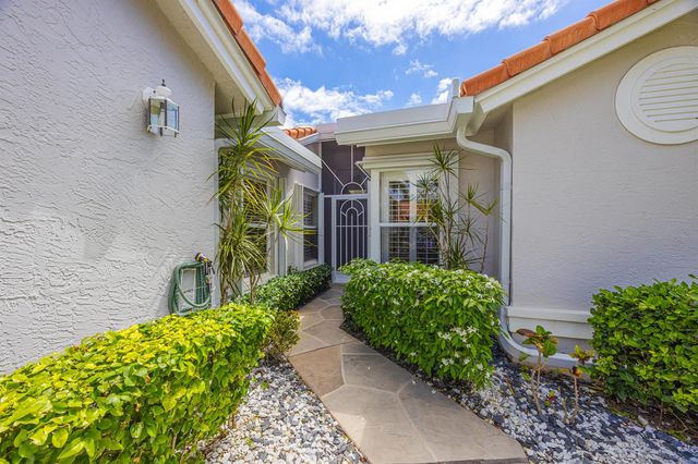 7594 Seafoam Court, Boynton Beach, FL 33437