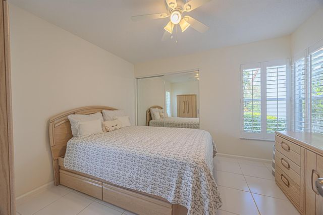 7594 Seafoam Court, Boynton Beach, FL 33437