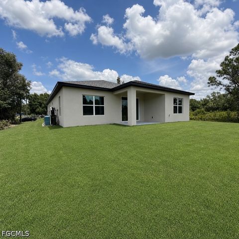 3607 62nd ST W, Lehigh Acres, FL 33971