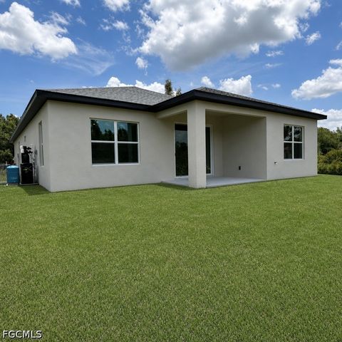 3607 62nd ST W, Lehigh Acres, FL 33971