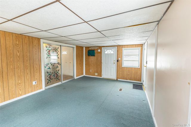 525 Riverleigh Avenue P3, Riverhead, NY 11901