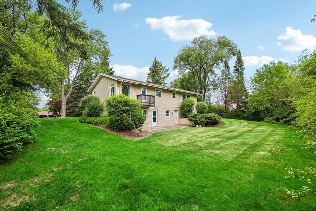 1415 Garfield AVENUE, Waukesha, WI 53189