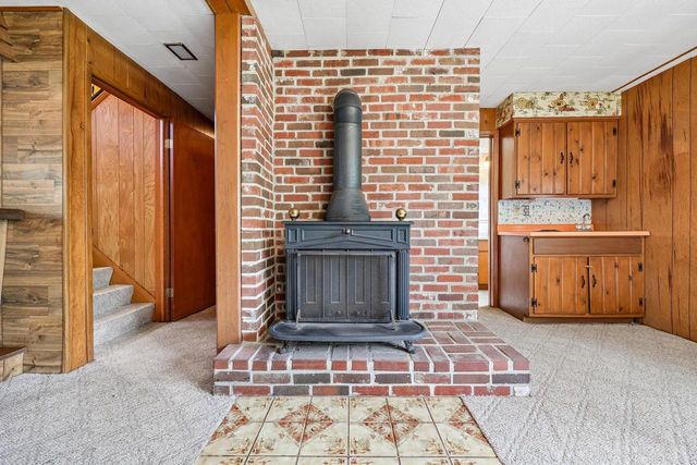 1415 Garfield AVENUE, Waukesha, WI 53189