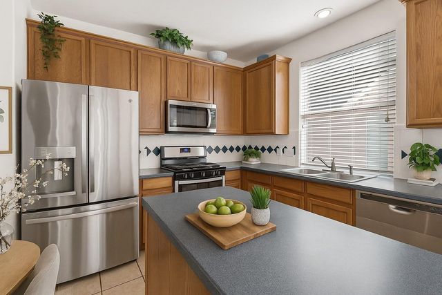 3326 Lakeway Lane, Pearland, TX 77584