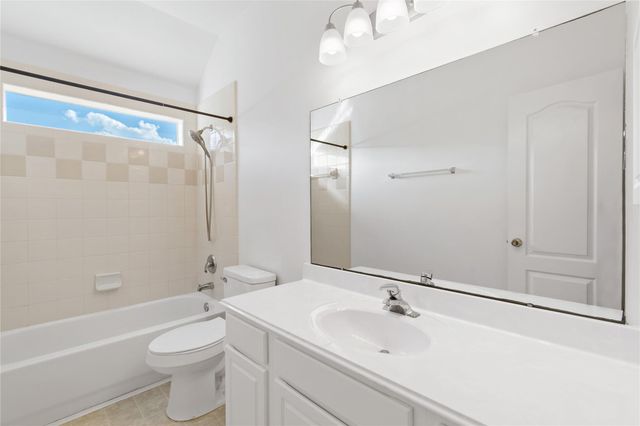 3326 Lakeway Lane, Pearland, TX 77584