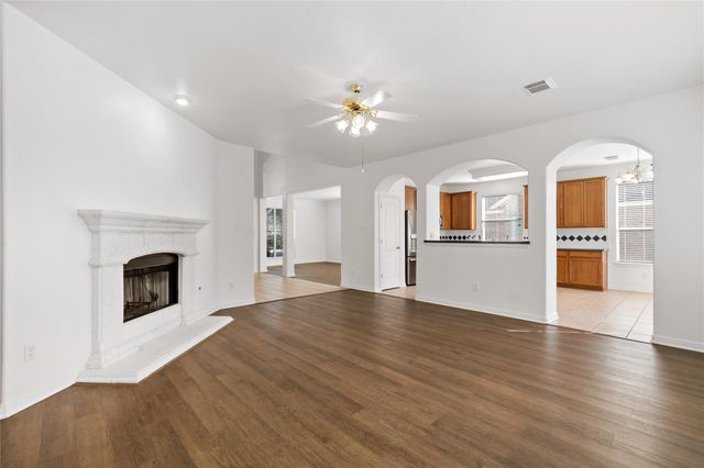 3326 Lakeway Lane, Pearland, TX 77584