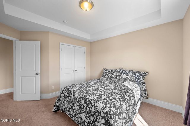 7836 N Woodbridge Road, Monclova, OH 43542