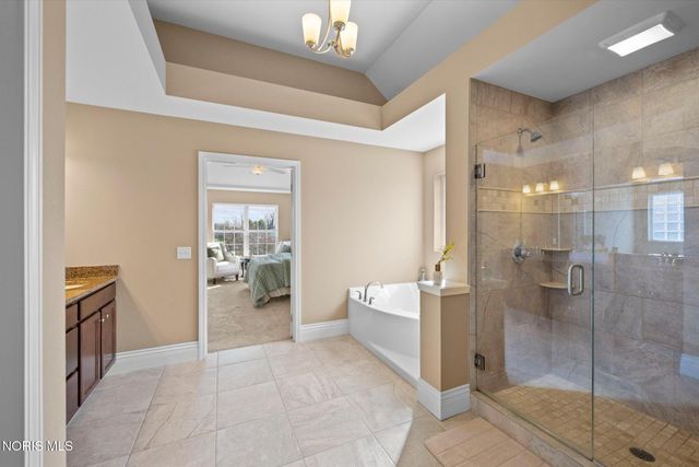 7836 N Woodbridge Road, Monclova, OH 43542