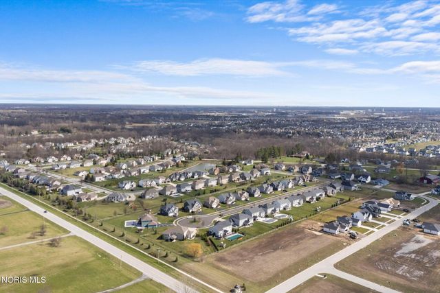 7836 N Woodbridge Road, Monclova, OH 43542