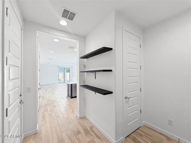 32518 N 20th Glen, Phoenix, AZ 85085