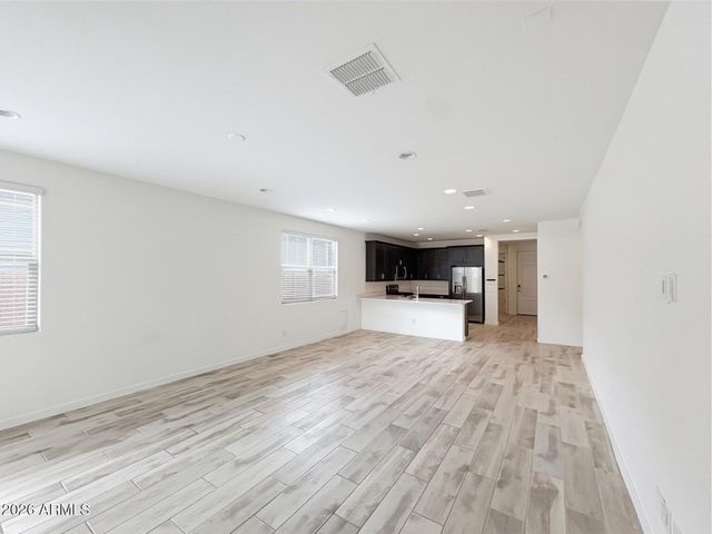 32518 N 20th Glen, Phoenix, AZ 85085