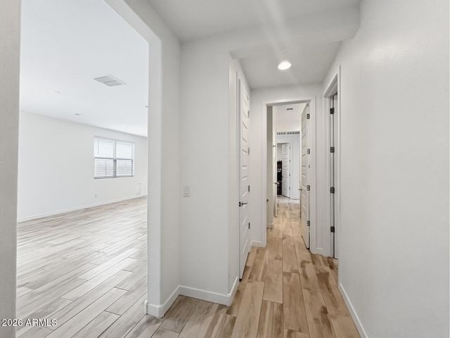32518 N 20th Glen, Phoenix, AZ 85085