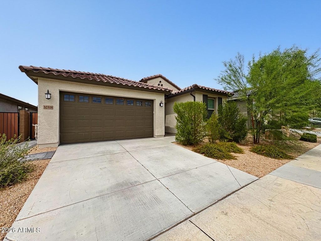 32518 N 20th Glen, Phoenix, AZ 85085