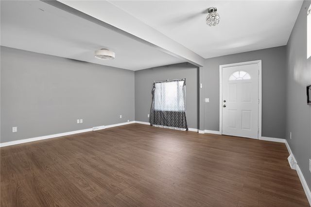 212 4th Ave., Aliquippa, PA 15001