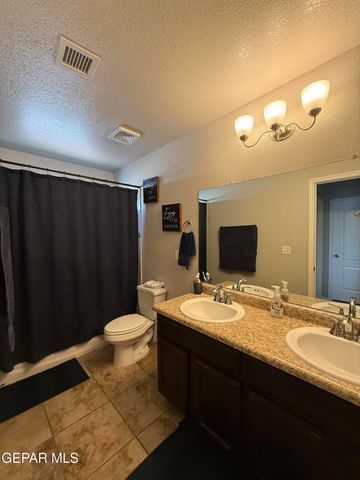 13049 Aerodrome Avenue, Horizon City, TX 79928