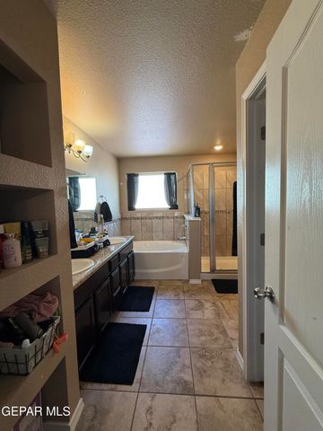 13049 Aerodrome Avenue, Horizon City, TX 79928