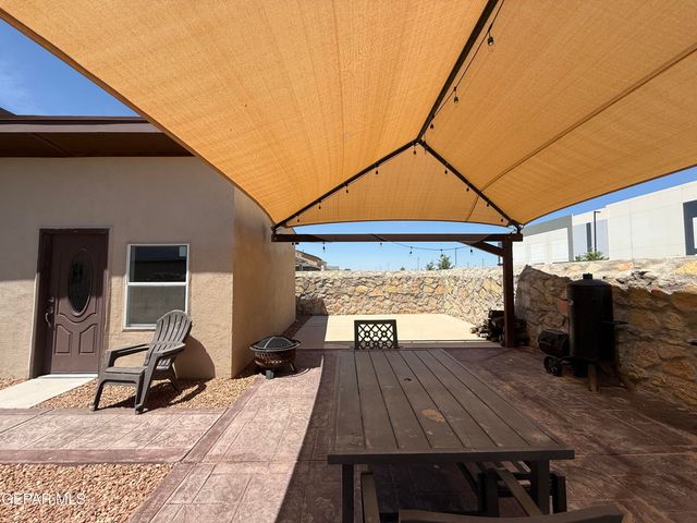 13049 Aerodrome Avenue, Horizon City, TX 79928